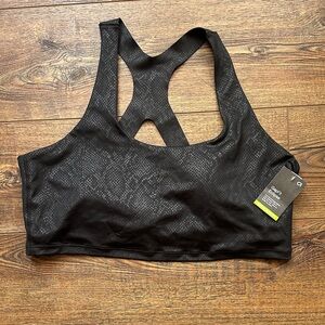NWT GapFit Eclipse Sports Bra - size Champion Black Textured Sports Bra